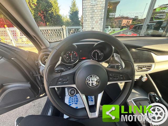 ALFA ROMEO Giulia usata, con USB