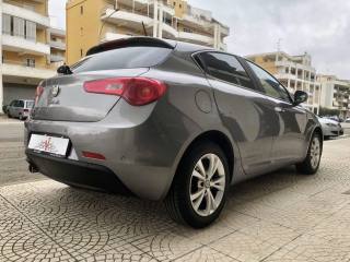 ALFA ROMEO Giulietta usata, con Airbag laterali