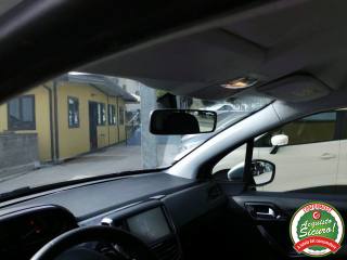 PEUGEOT 208 usata, con Specchietti laterali elettrici