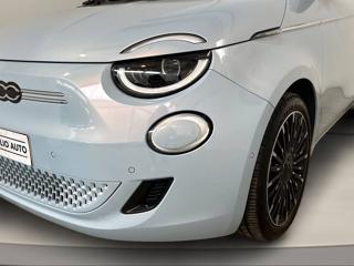 FIAT 500e usata, con Autoradio digitale