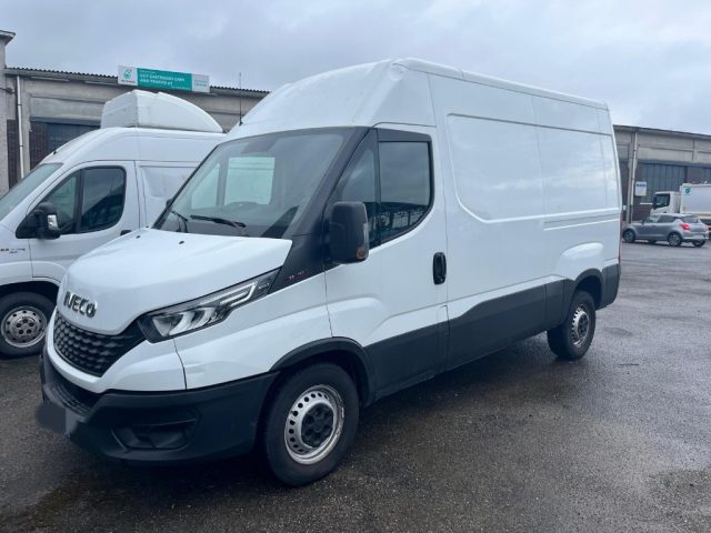 IVECO usata 0