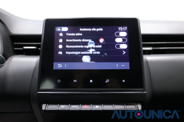 RENAULT Clio usata, con Sensori di parcheggio posteriori