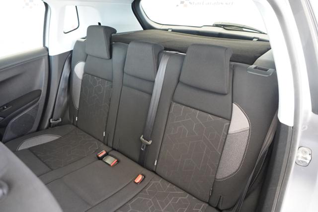 PEUGEOT 2008 usata, con Specchietti laterali elettrici