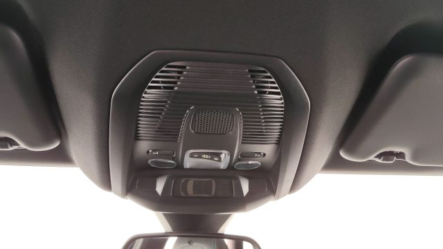 PEUGEOT 3008 usata, con Supporto lombare