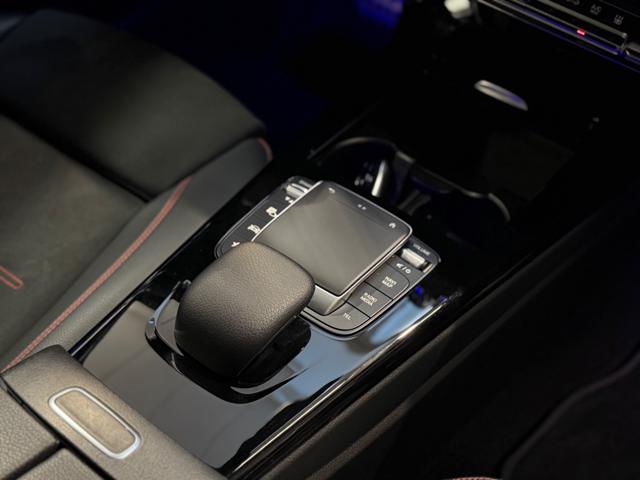 MERCEDES-BENZ CLA 250 usata, con Sedili sportivi