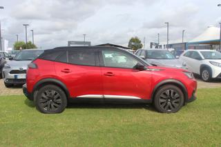 PEUGEOT 2008 usata, con Autoradio