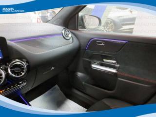 MERCEDES-BENZ GLA 200 usata, con Climatizzatore