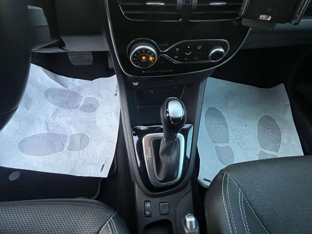 RENAULT Clio usata, con Chiusura centralizzata
