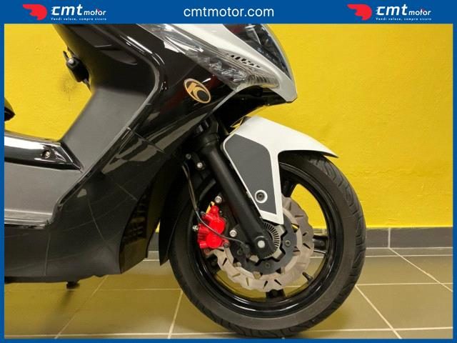 KYMCO Xciting 500 usata 7