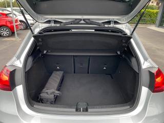 MERCEDES-BENZ A 200 usata, con Controllo vocale