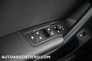 VOLKSWAGEN Tiguan usata, con Leve al volante