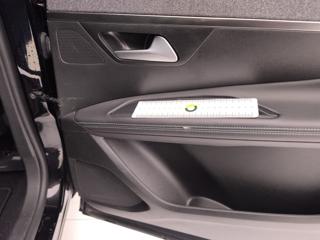 PEUGEOT 5008 usata, con Climatizzatore automatico, 2 zone