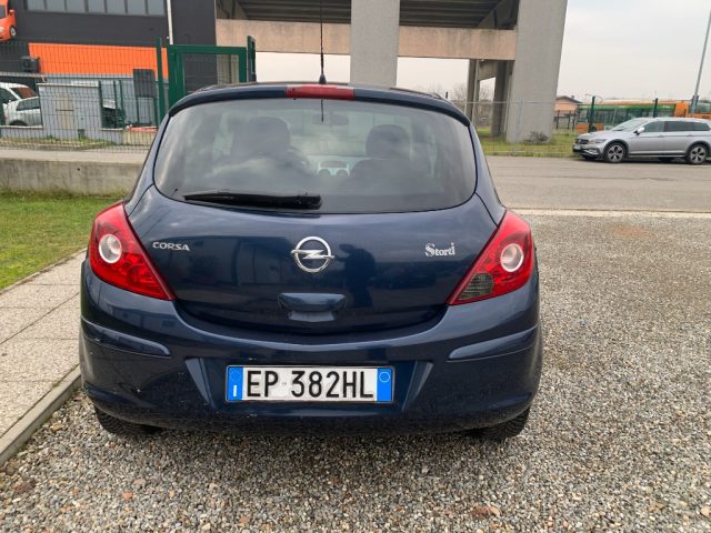 OPEL Corsa usata, con Autoradio
