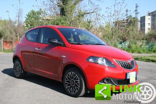 LANCIA Ypsilon usata, con Autoradio