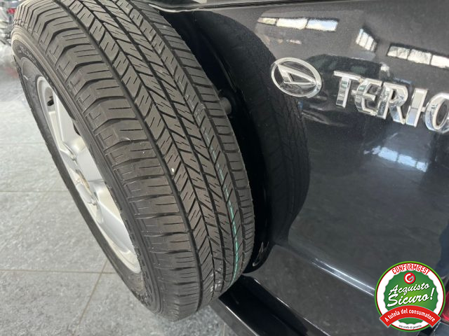 DAIHATSU Terios usata, con Luci diurne LED