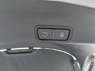 ALFA ROMEO Stelvio usata, con Specchietti laterali elettrici