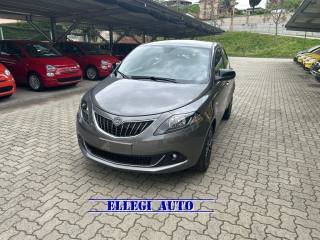 LANCIA Ypsilon usata, con Fendinebbia