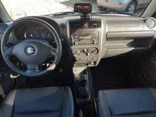 SUZUKI Jimny usata, con Autoradio