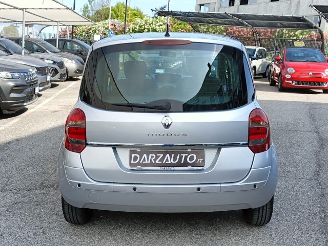 RENAULT Modus usata, con Sedile posteriore sdoppiato