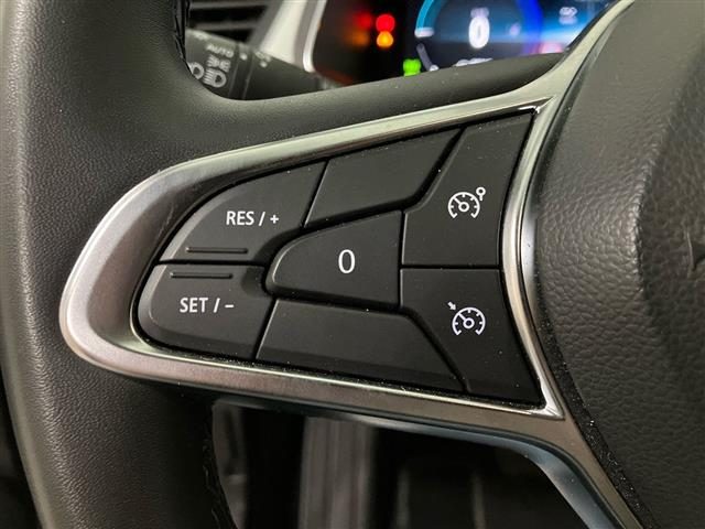 RENAULT Captur usata, con Sensori di parcheggio posteriori