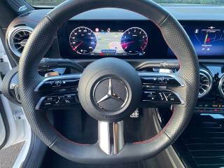 MERCEDES-BENZ CLA 200 usata, con Volante in pelle