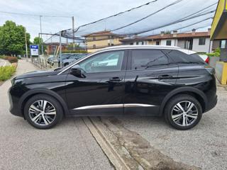 PEUGEOT 3008 usata, con Telecamera per parcheggio assistito