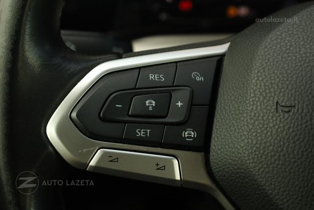 VOLKSWAGEN Golf usata, con Autoradio digitale