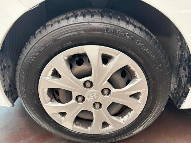 HYUNDAI i10 usata, con Fendinebbia