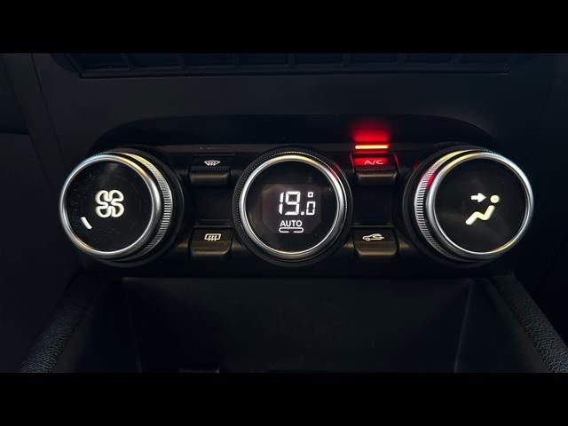 RENAULT Captur usata, con ESP