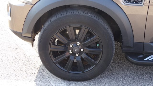 LAND ROVER Discovery usata, con Trazione integrale