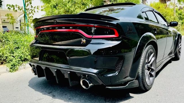 DODGE Charger usata, con Vetri oscurati