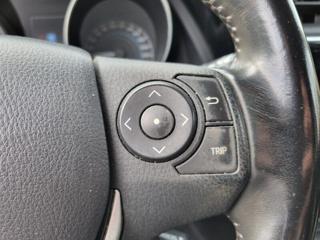 TOYOTA Auris usata 59