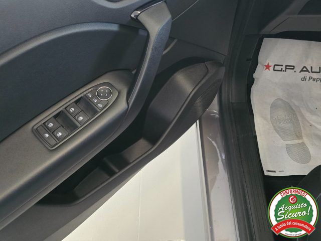 RENAULT Captur usata, con Specchietti laterali elettrici
