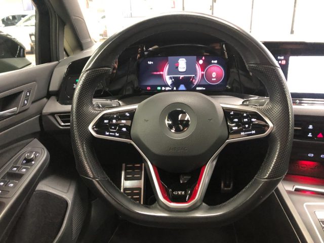 VOLKSWAGEN Golf usata, con Bracciolo