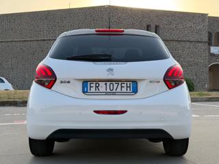 PEUGEOT 208 usata, con Boardcomputer