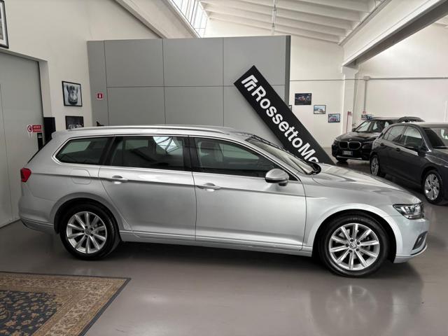 VOLKSWAGEN Passat Variant usata, con Airbag laterali