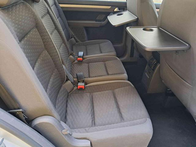 VOLKSWAGEN Touran usata, con Specchietti laterali elettrici