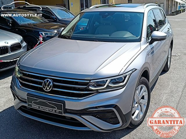 VOLKSWAGEN Tiguan Allspace usata, con Touch screen