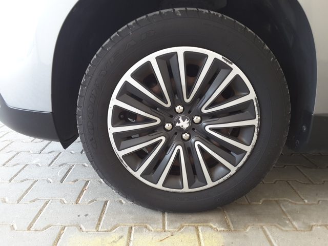 PEUGEOT 2008 usata, con Airbag Passeggero