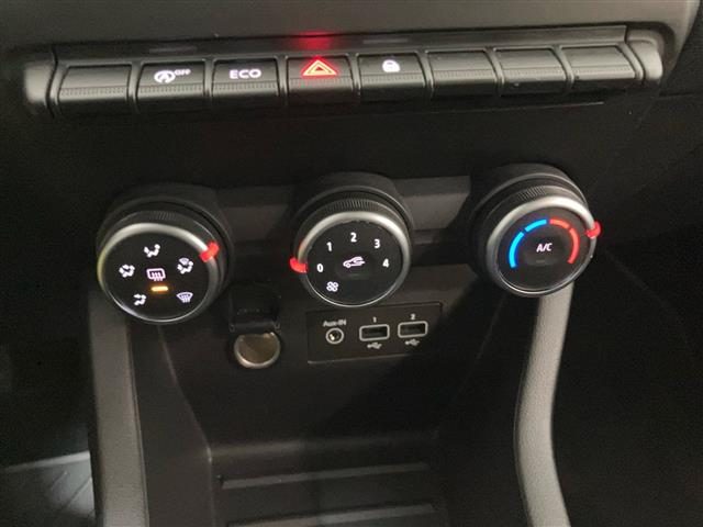 RENAULT Clio usata 21