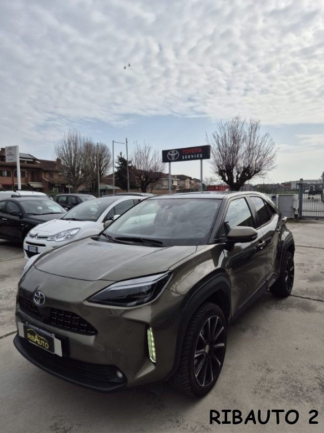 TOYOTA Yaris Cross usata, con Bracciolo