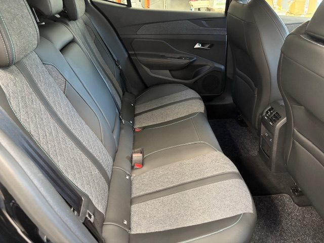 PEUGEOT 408 usata, con Cruise Control