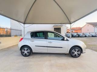 RENAULT Clio usata, con Airbag Passeggero