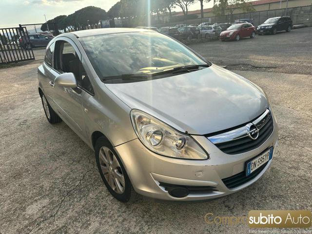 OPEL Corsa usata, con Airbag laterali
