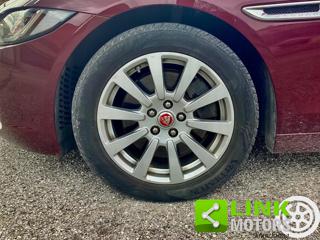 JAGUAR XE usata, con Chiusura centralizzata