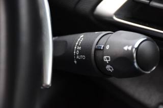 PEUGEOT 5008 usata, con Controllo vocale