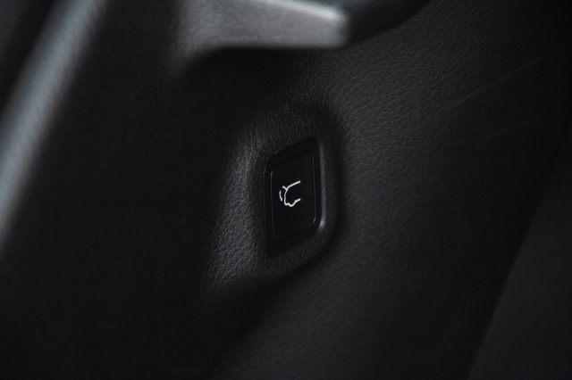 JEEP Compass usata, con Cruise Control