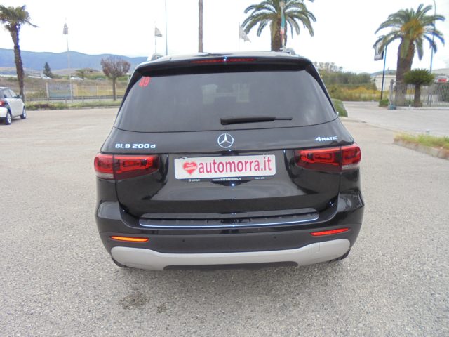 MERCEDES-BENZ GLB 200 usata, con Antifurto