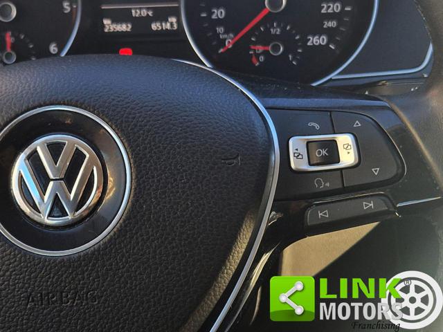 VOLKSWAGEN Passat Variant usata, con Sistema di navigazione