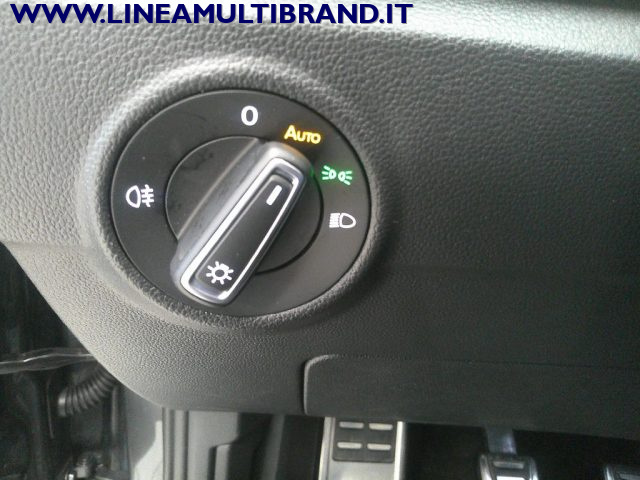 VOLKSWAGEN T-Roc usata, con Touch screen